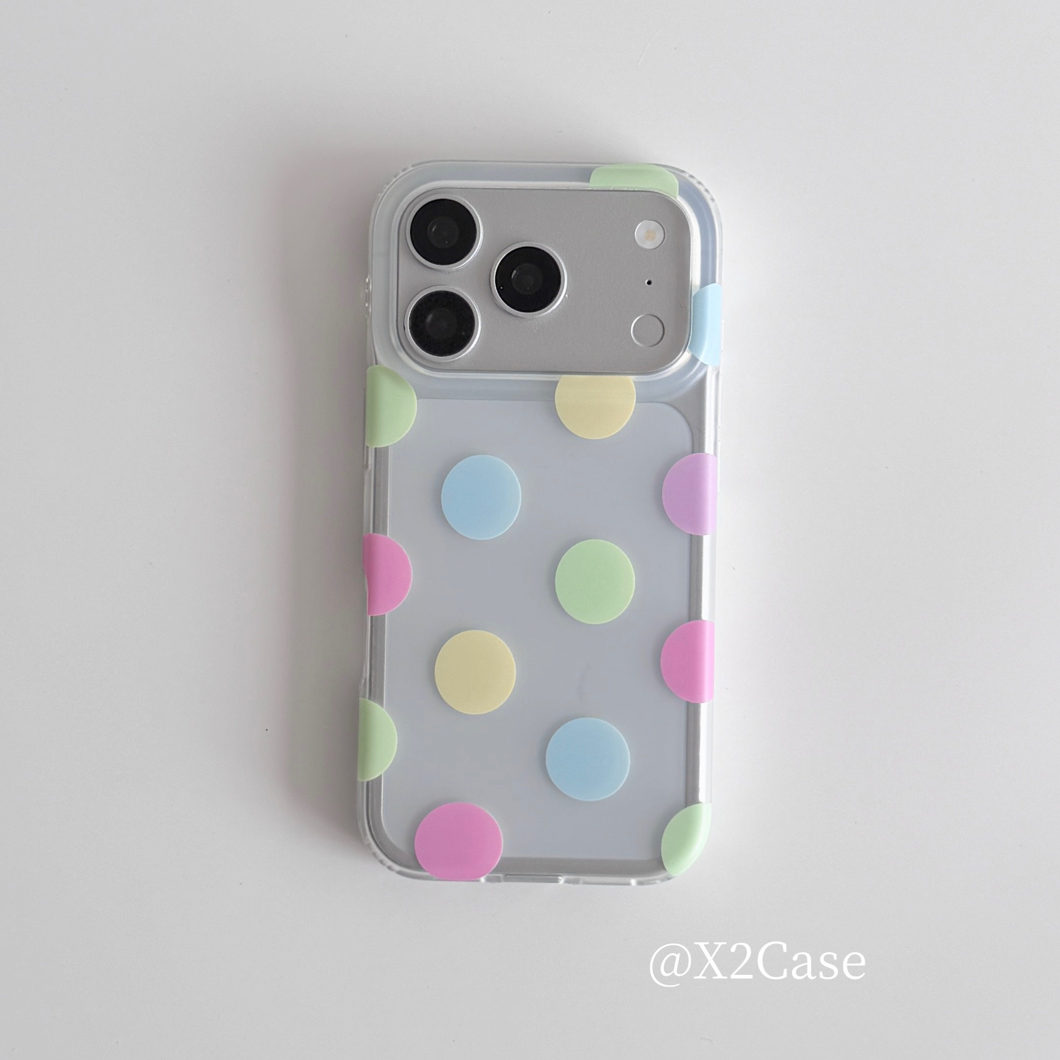 Coque de téléphone mate à pois - Phone Cases Online avis et prix