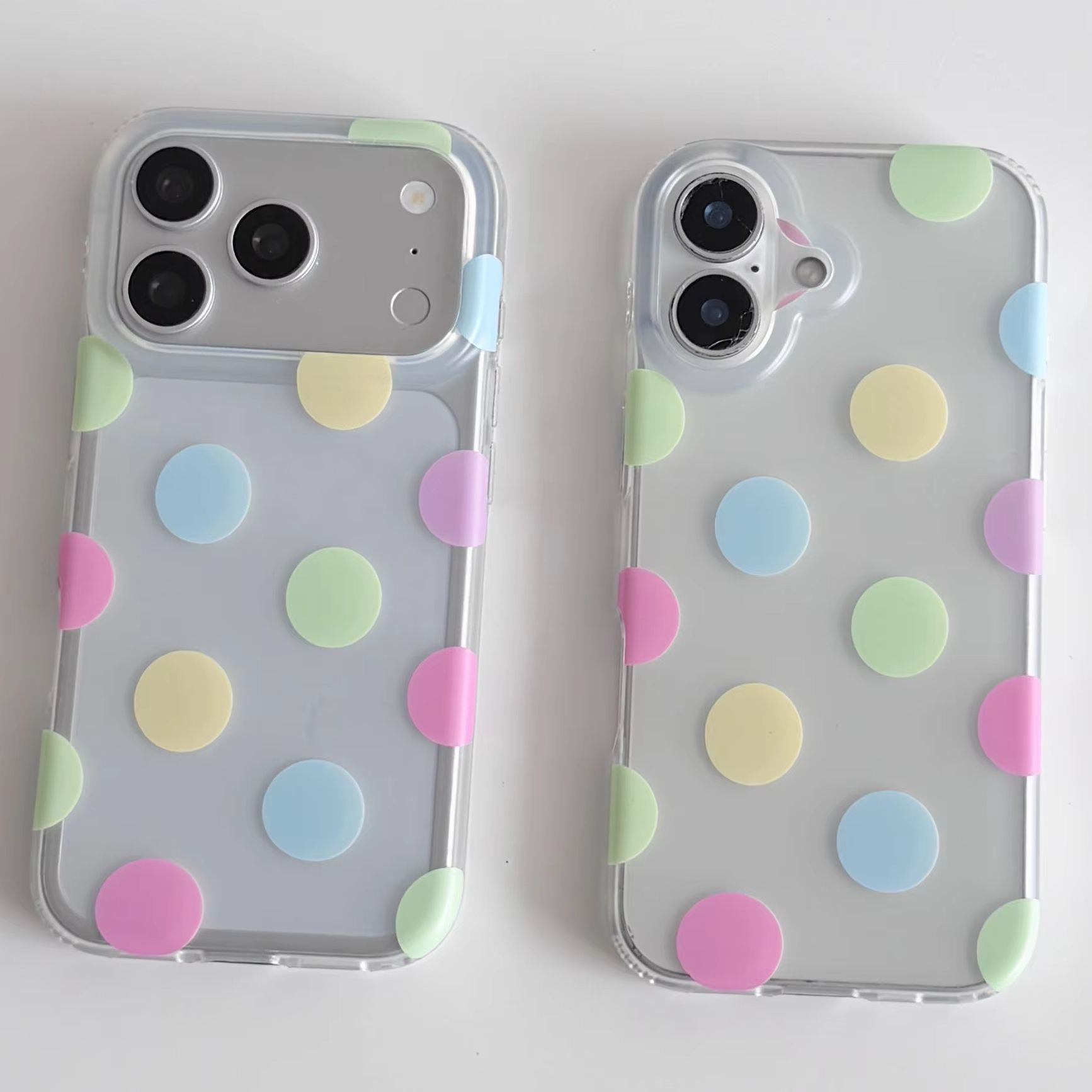 Coque de téléphone mate à pois - Phone Cases Online avis et prix